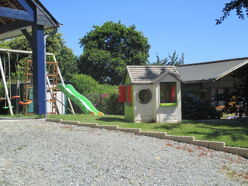 Le Clos Des Fontaines Plouër-sur-Rance Екстериор снимка
